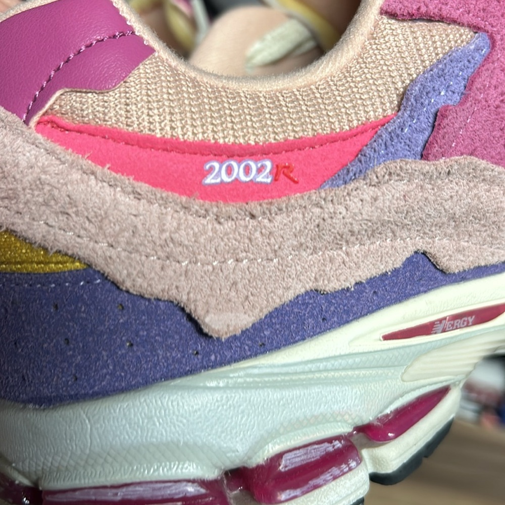 New Balance 2002r View 6